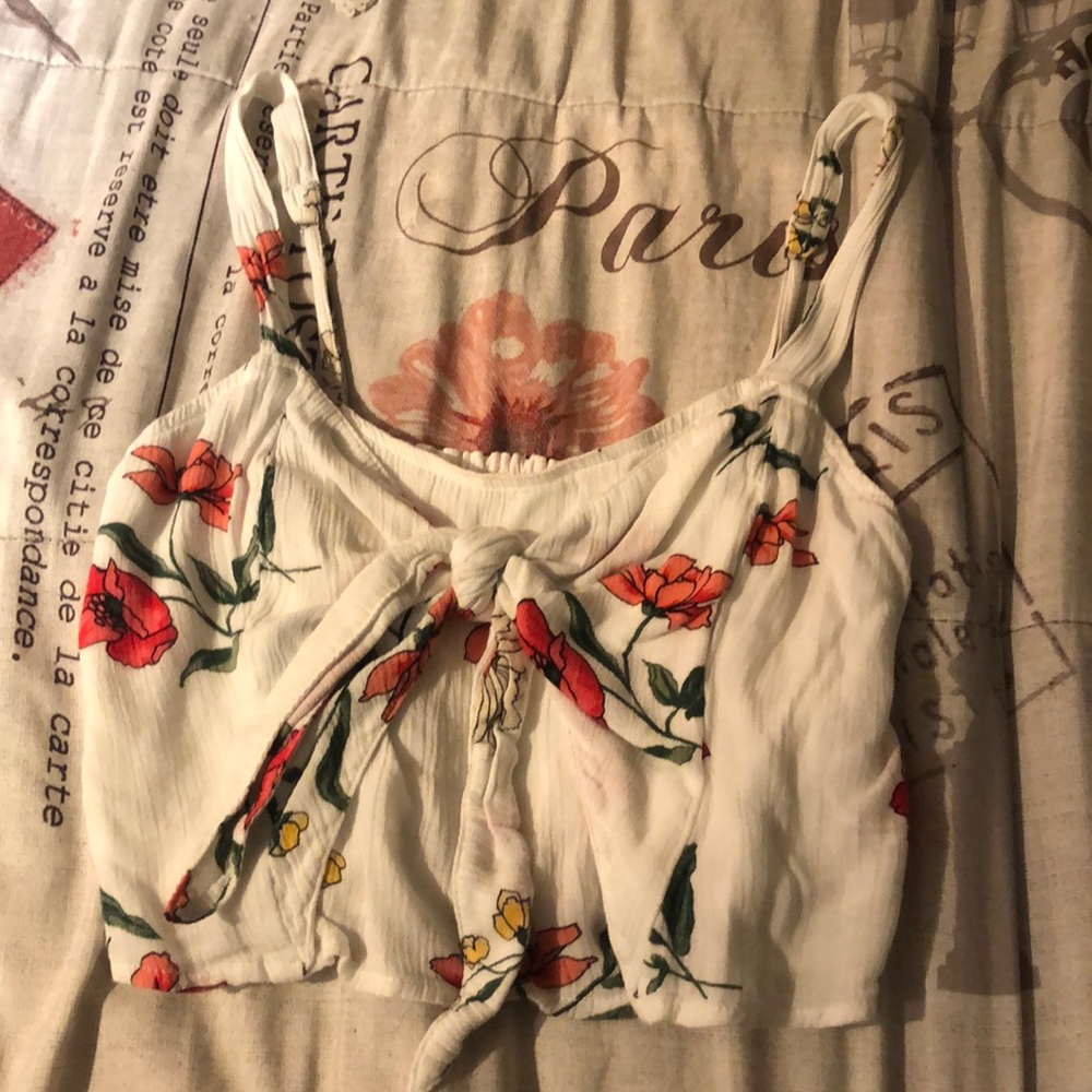 Hollister crop top